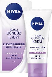 Nivea 24 Saat Nemlendirme Hassas Spf 15 50 ml Gündüz Kremi ürün görseli